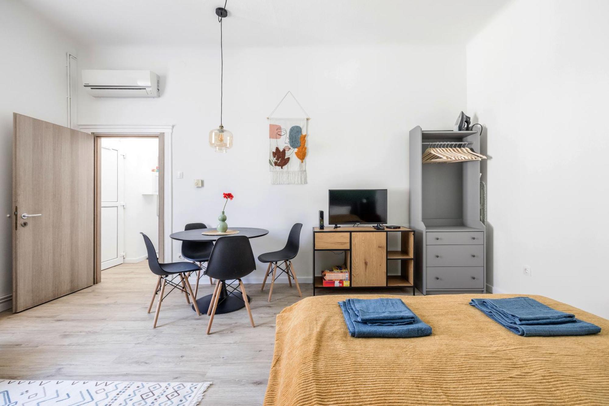 Stylish And Colourful Apartment In The City Centre Budapeszt Zewnętrze zdjęcie