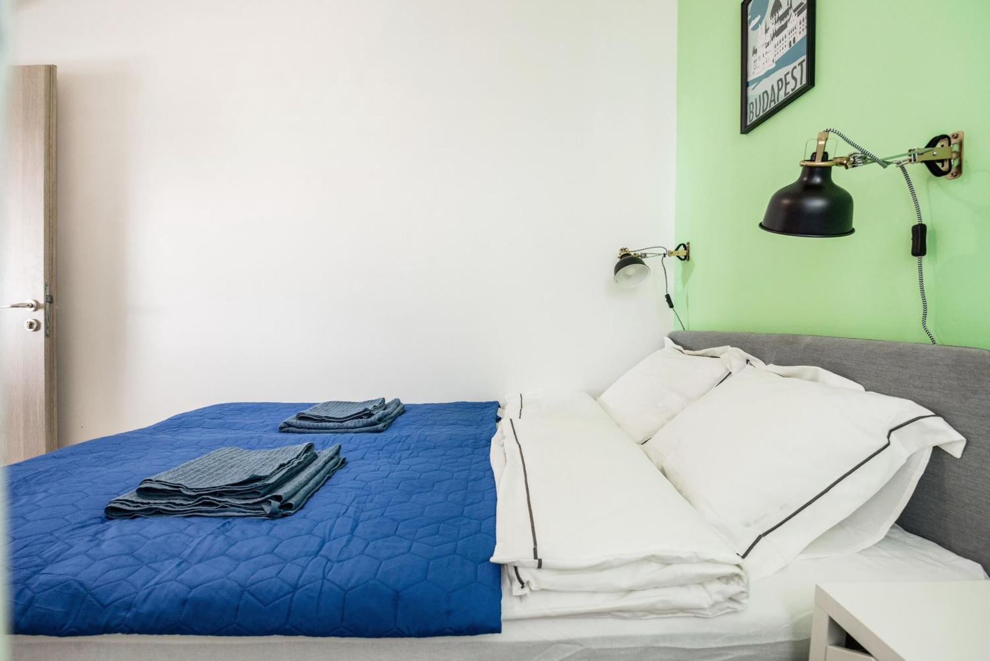 Stylish And Colourful Apartment In The City Centre Budapeszt Zewnętrze zdjęcie